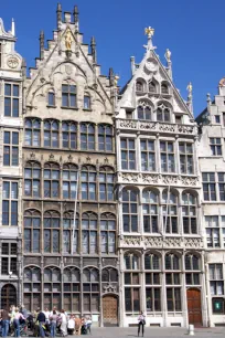 De Spieghel and Den Arend at the Grote Markt in Antwerp