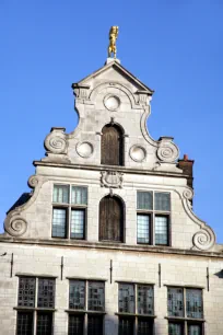 Gable of Den Luipaert at the Grote Markt in Antwerp