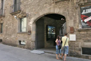 Palau Clariana-Padellàs, Plaça del Rei, Barcelona