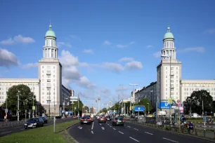 Frankfurter Tor, Berlin