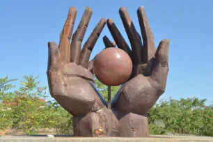 Workers' Movement Memorial, Memento Park