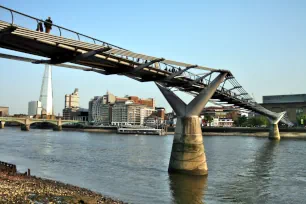 Millennium Bridge, London seen towards the South Bank