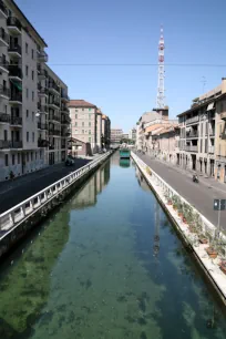 Naviglio Pavese, Milan