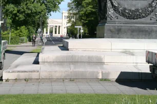 Königsplatz seen from the Karloninenplatz, Munich