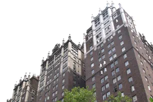 Facade Tudor City in New York