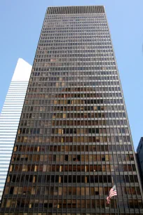 Front facade of the Seagram Building in New York City