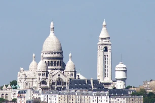 The Sacré-Coeur seen from the Parc des Buttes-Chaumont, Paris