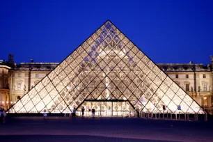 Louvre Pyramid