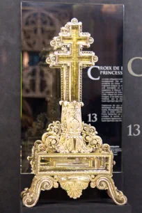 Palatine Cross, Notre-Dame Cathedral