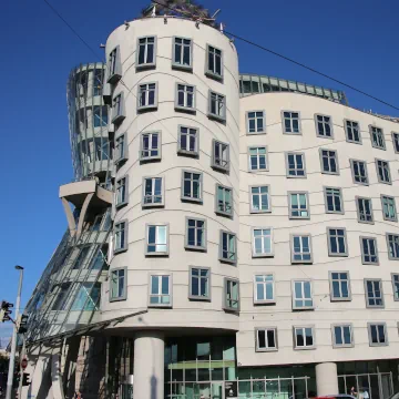 Dancing House, Prague