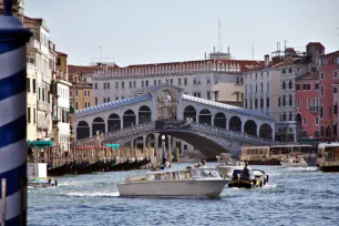 Rialto Bridge at the Grand Canal in Venice, Italy