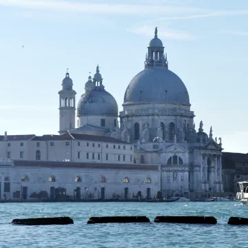 Santa Maria della Salute, Venice